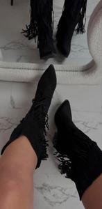 Laarzen met franjes. 40, Kleding | Dames, Schoenen, Hoge laarzen, Verzenden, Zwart, Nieuw