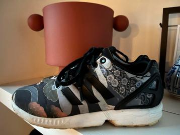 Sneaker Adidas maat 38 meisje/dame beschikbaar voor biedingen