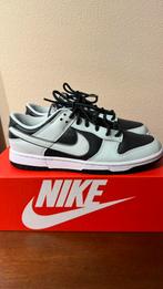Nike Dunk Low Retro Premium 42, Zwart, Nieuw, NIKE, Ophalen of Verzenden