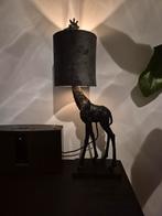 Giraffe lampje met groen kap, Huis en Inrichting, Lampen | Hanglampen, Ophalen of Verzenden, Zo goed als nieuw, 50 tot 75 cm