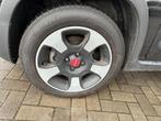 Fiat Panda 1.0 Hybrid Cross 5 persoons (bj 2024), Auto's, Voorwielaandrijving, Stof, Gebruikt, Zwart