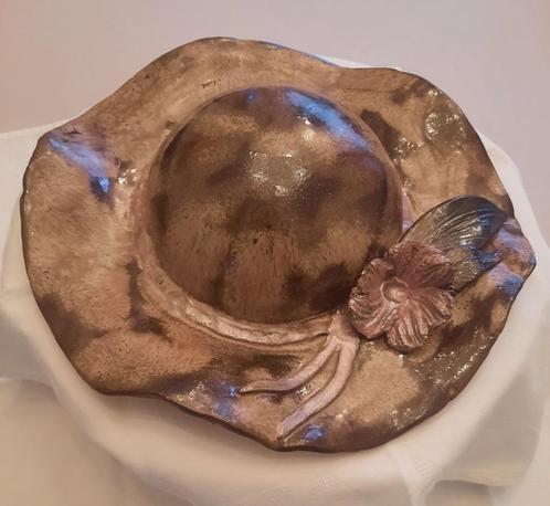 wanddecoratie hoed van keramiek, Huis en Inrichting, Woonaccessoires | Wanddecoraties, Nieuw, Ophalen of Verzenden