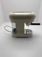 SMEG Espressomachine ECF02CREU crème - gebruikt, Witgoed en Apparatuur, Koffiezetapparaten, Info@mystore.nl, Verzenden, Espresso apparaat