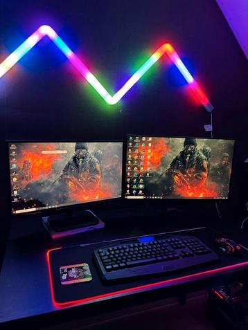 High-End Gaming PC - Volledige RGB Gaming Setup  beschikbaar voor biedingen