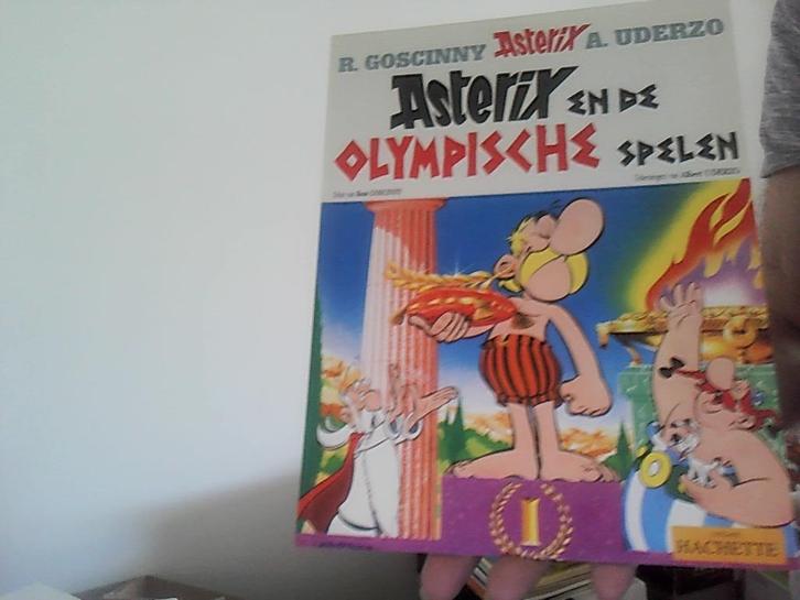 asterix nr 12 asterix en de olympische spelen  hachette, Boeken, Stripboeken, Zo goed als nieuw, Eén stripboek, Ophalen of Verzenden