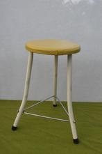 Vintage Brabantia krukje met gele zitting van skai, ijzer on, Ophalen of Verzenden, Gebruikt, IJzer