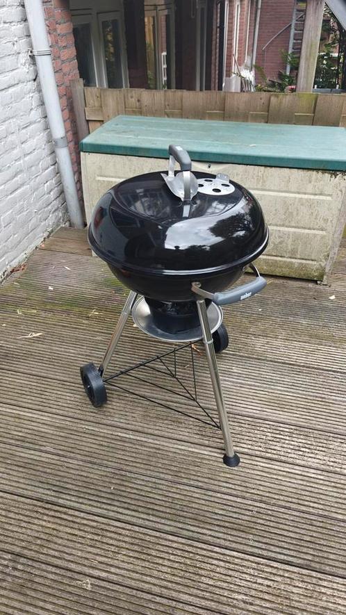 Weber bbq 47cm, Tuin en Terras, Houtskoolbarbecues, Zo goed als nieuw, Ophalen