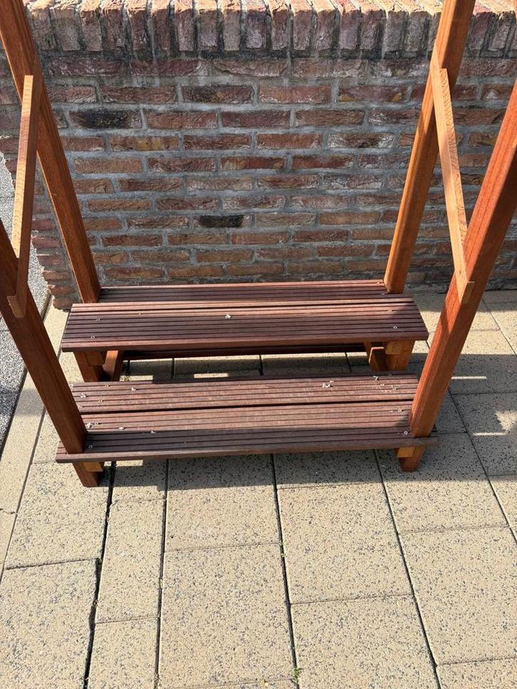 Hardhouten chalet opstap trap € 350,00, Doe-het-zelf en Verbouw, Steigers, Zo goed als nieuw, Overige typen, Minder dan 2 meter