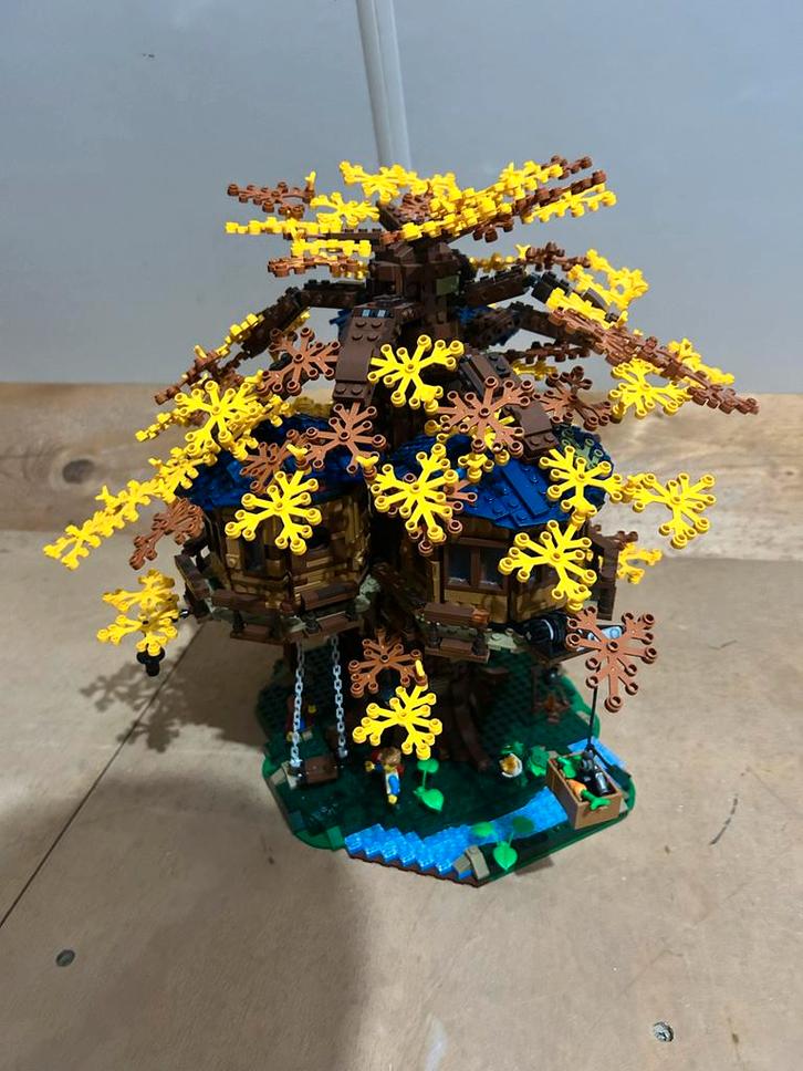 Boomhuis Bouwstenen met Instructies, Kinderen en Baby's, Speelgoed | Bouwstenen, Zo goed als nieuw, Overige merken, Ophalen of Verzenden