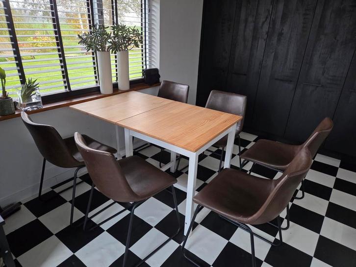 Eetkamerstoelen (by Boo), Huis en Inrichting, Stoelen, Gebruikt, Bruin, Ophalen