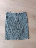 Dreamstar grijze rok van ribstof maat 36, Kleding | Dames, Rokken, Ophalen of Verzenden, Zo goed als nieuw, Boven de knie