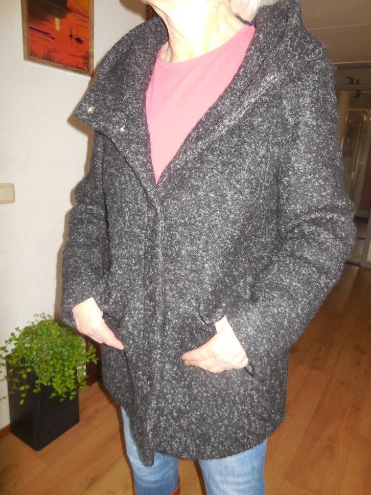 Yessica winterjas mt. 44, Kleding | Dames, Jassen | Winter, Gedragen, Maat 42/44 (L), Zwart, Ophalen of Verzenden