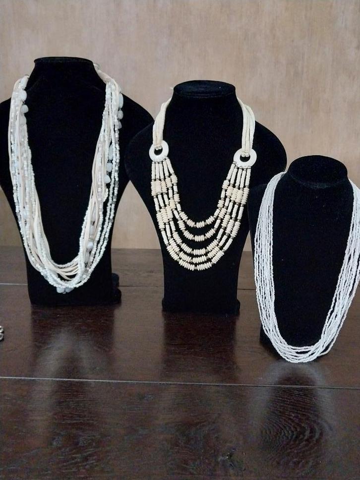 KETTINGEN, Sieraden, Tassen en Uiterlijk, Kettingen, Zo goed als nieuw, Overige materialen, Overige kleuren, Ophalen of Verzenden