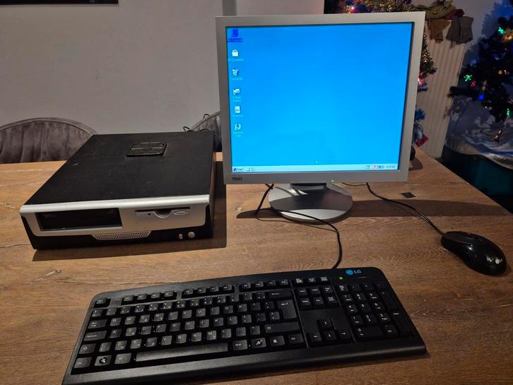 Retro game pc, Computers en Software, Desktop Pc's, Gebruikt, Onbekend, Ophalen of Verzenden