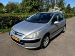 Peugeot 307 1.6 16V XR 5DR AUT 2002 Grijs, Auto's, Peugeot, Zwart, 4 cilinders, 1204 kg, Leder
