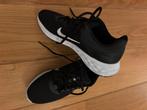 Nike Revolution 6 Sneakers - Maat 41, Ophalen of Verzenden, Zo goed als nieuw, Zwart, Sneakers of Gympen