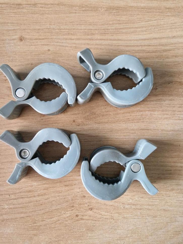 4 grote lodger clips, Kinderen en Baby's, Overige Kinderen en Baby's, Zo goed als nieuw, Ophalen of Verzenden