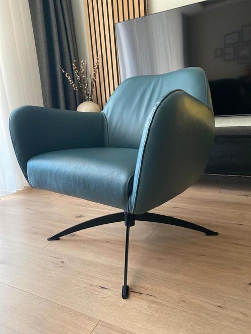 DYYK Limoni draaifauteuil ZGAN, Huis en Inrichting, Fauteuils, Zo goed als nieuw, Leer, 75 tot 100 cm, Ophalen