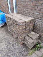 Gratis tuintegels ca. 10m2, Tuin en Terras, Ophalen, Gebruikt, 10 m² of meer, Beton