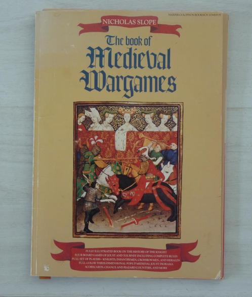The Book of Medieval Wargames - Nicholas Slope, Boeken, Historische romans, Gelezen, Ophalen of Verzenden