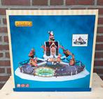 Lemax "Reindeer On Holiday" #64058 Retired, Ophalen of Verzenden, Zo goed als nieuw