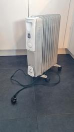 Handson Oliegevulde Radiator 2000W, Doe-het-zelf en Verbouw, Verwarming en Radiatoren, Ophalen, 30 tot 80 cm, Gebruikt, Radiator