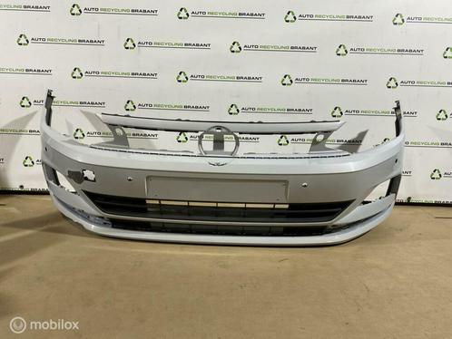 Voorbumper Volkswagen Polo 2G ('17-'21) 2G0807221, Auto-onderdelen, Carrosserie en Plaatwerk, Bumper, Volkswagen, Voor, Gebruikt