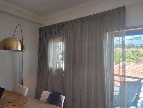 Goud/grijs kleurige inbetween gordijnen, Huis en Inrichting, Stoffering | Gordijnen en Lamellen, Zo goed als nieuw, 200 cm of meer