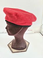 Baret rood zwart, Ophalen of Verzenden, Gedragen