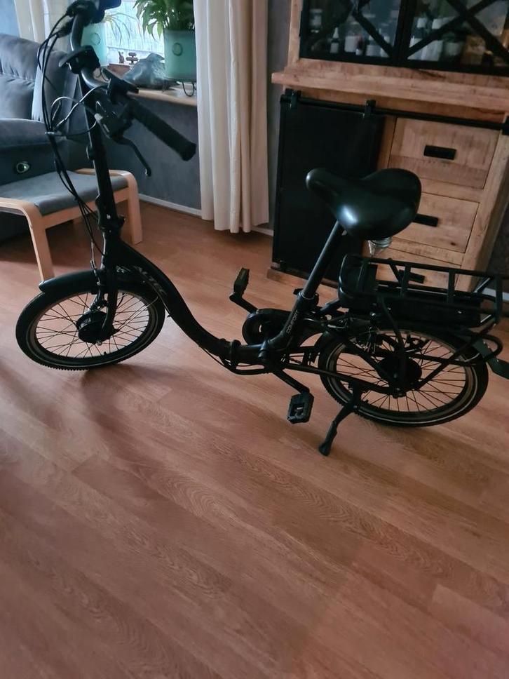 Altec vouwfiets met accu en oplader, Fietsen en Brommers, Elektrische fietsen, Gebruikt, Overige merken, Ophalen of Verzenden