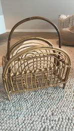 Rotan tijdschriftenhouder, Ophalen of Verzenden, Gebruikt