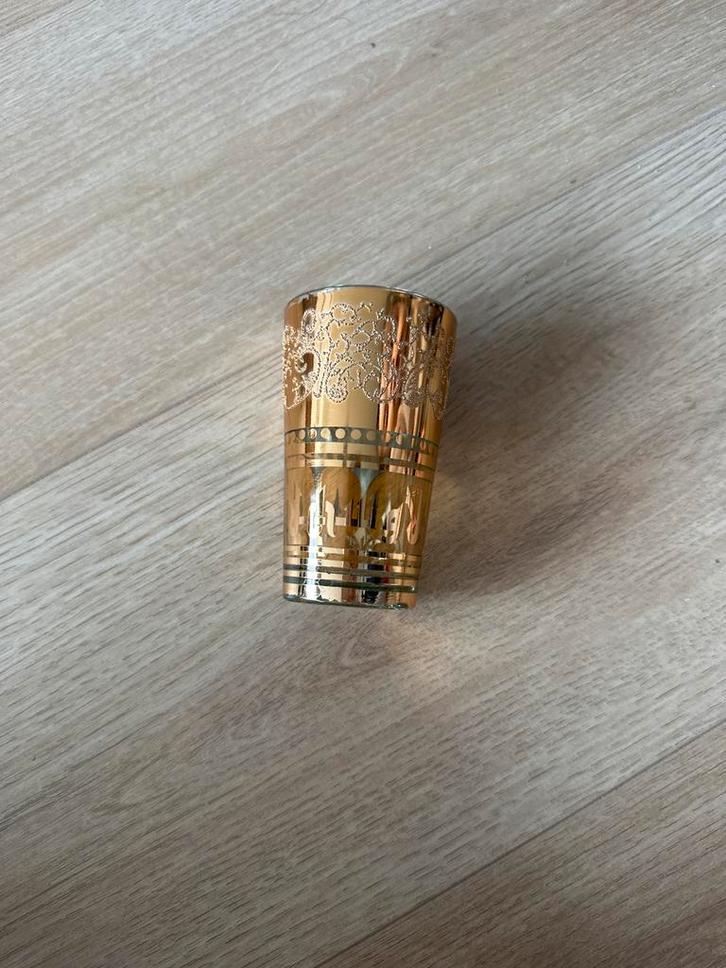 Marokkaanse theeglazen met gouden decoratie (12), Huis en Inrichting, Woonaccessoires | Vazen, Zo goed als nieuw, Overige kleuren