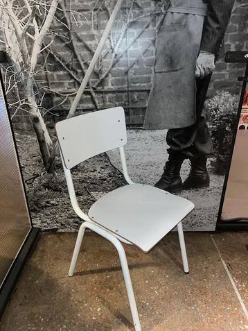IKEA FRÖSVI klapstoel zwart, witte schoolstoel, leren stoel beschikbaar voor biedingen