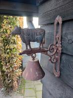 Antieke Roestkleurige Bel met Koe, Antiek en Kunst, Ophalen of Verzenden