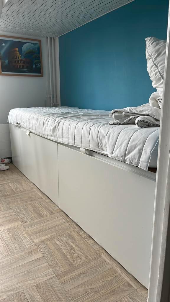 IKEA småstad bed bank lades 2x, Huis en Inrichting, Slaapkamer | Bedden, Zo goed als nieuw, Eenpersoons, Hout, Wit, Ophalen