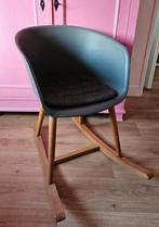 Grijze schommelstoel, Huis en Inrichting, Stoelen, Ophalen, Zo goed als nieuw, Wit, Eén