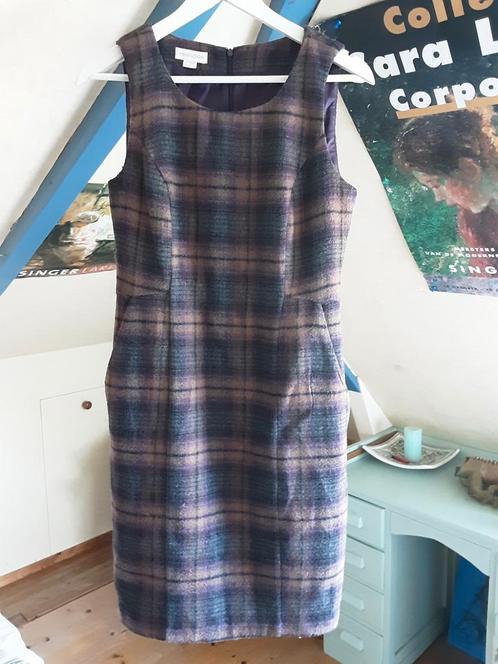 Mooie vintage MONSOON wollen overgooier. Maat 38,  €25, Kleding | Dames, Jurken, Zo goed als nieuw, Maat 38/40 (M), Onder de knie