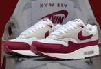Nike air max 1 Stranger Things maat 44, Ophalen of Verzenden, Nieuw, Overige kleuren