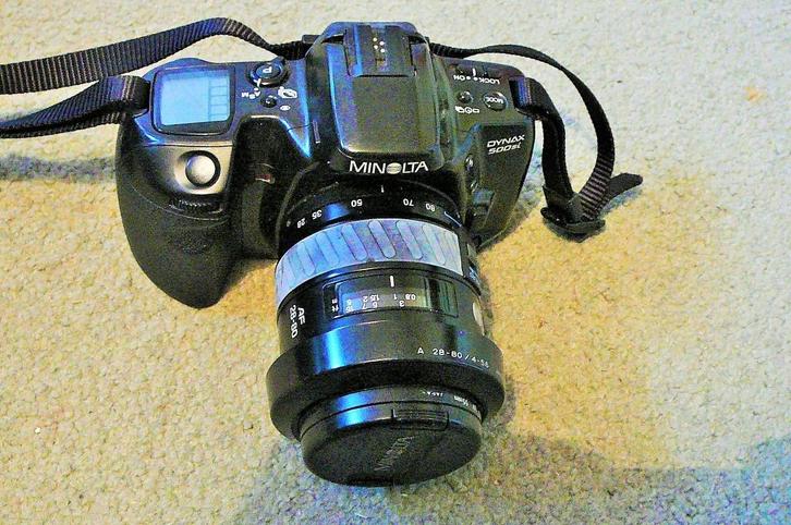 Minolta 500si + 2 zoomlenzen, Audio, Tv en Foto, Fotocamera's Analoog, Zo goed als nieuw, Spiegelreflex, Minolta, Ophalen