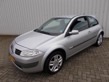 Renault Mégane 1.6-16V Privilège Luxe 3drs ( APK KEURING B beschikbaar voor biedingen