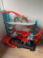 Hotwheels Garage, Kinderen en Baby's, Zelf te bouwen, Zo goed als nieuw, Overige aandrijving, Ophalen