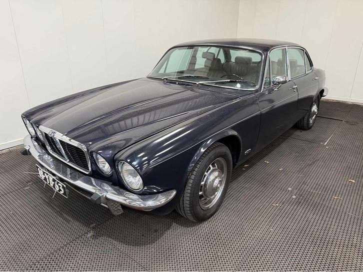 Jaguar - XJ 6 - 4.2 L series 2 automatic - longdoor - Oldtim, Auto's, Oldtimers, Bedrijf, Jaguar, Overige brandstoffen, Sedan