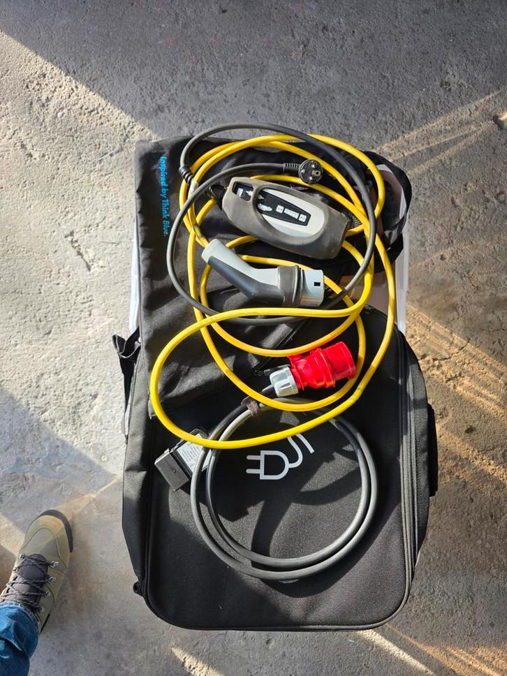 Type 2 EV Oplaadkabel 230V + Extra Kabel + Tassen, Auto diversen, Laadpalen, Gebruikt, Laadkabel, Ophalen