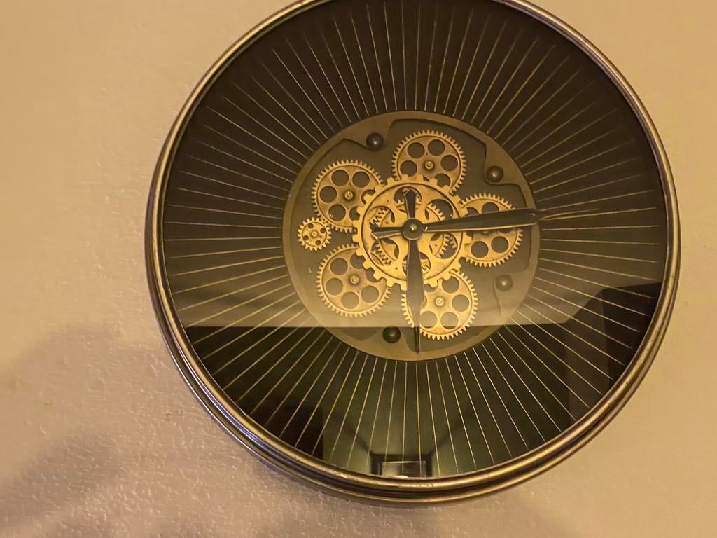 Mooie Wandklok - Vliegtuig Engine Design, Ophalen of Verzenden, Zo goed als nieuw, Analoog, Wandklok