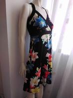Super mooie crossbackdress King Louie travelstof S, Ophalen of Verzenden, Zo goed als nieuw, Maat 38/40 (M), Knielengte