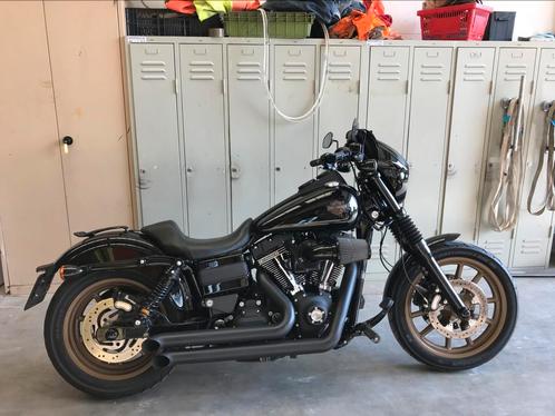 GEZOCHT: Uitlaat Harley Dyna Low Rider S FXDLS, Motoren, Onderdelen | Harley-Davidson, Ophalen of Verzenden