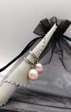 Oorbellen. Natuurlijk parel oorbellen (geen imitatie), Sieraden, Tassen en Uiterlijk, Oorbellen, Ophalen of Verzenden, Nieuw, Roze