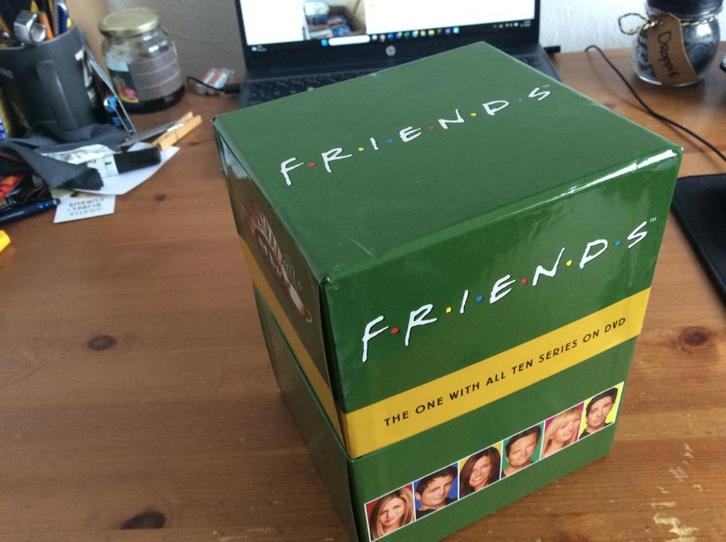 FRIENDS 30-DVD Central Perk box. seizoen 1-10 complete serie, Cd's en Dvd's, Dvd's | Tv en Series, Gebruikt, Komedie, Boxset, Alle leeftijden