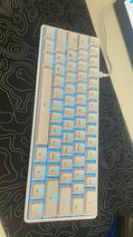 Witte keyboard dierya, Computers en Software, Toetsenborden, DIERYA, Gaming toetsenbord, Ophalen of Verzenden, Zo goed als nieuw