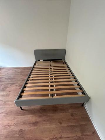 Ikea slattum bed 2 persoons 140x200